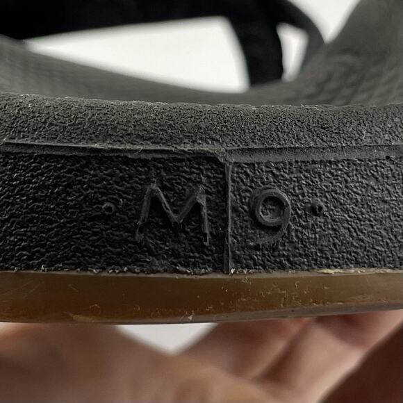 Chaco Z1 Z/1 Active Sandals Strappy Mens Size 9 Black Hiking Water Shoes - Picture 9 of 9